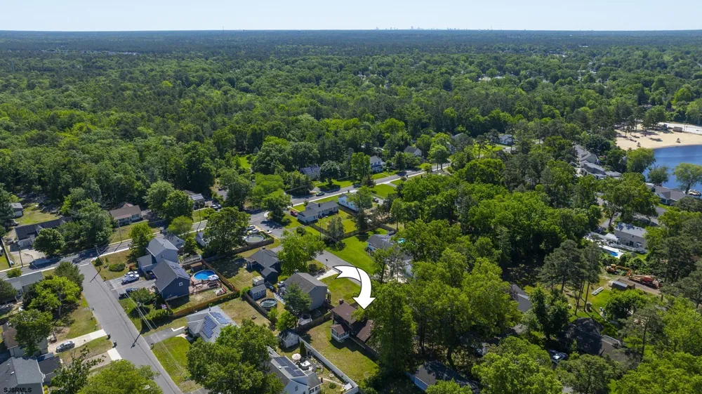 6515 Rundle Ave Mays Landing, NJ 08330