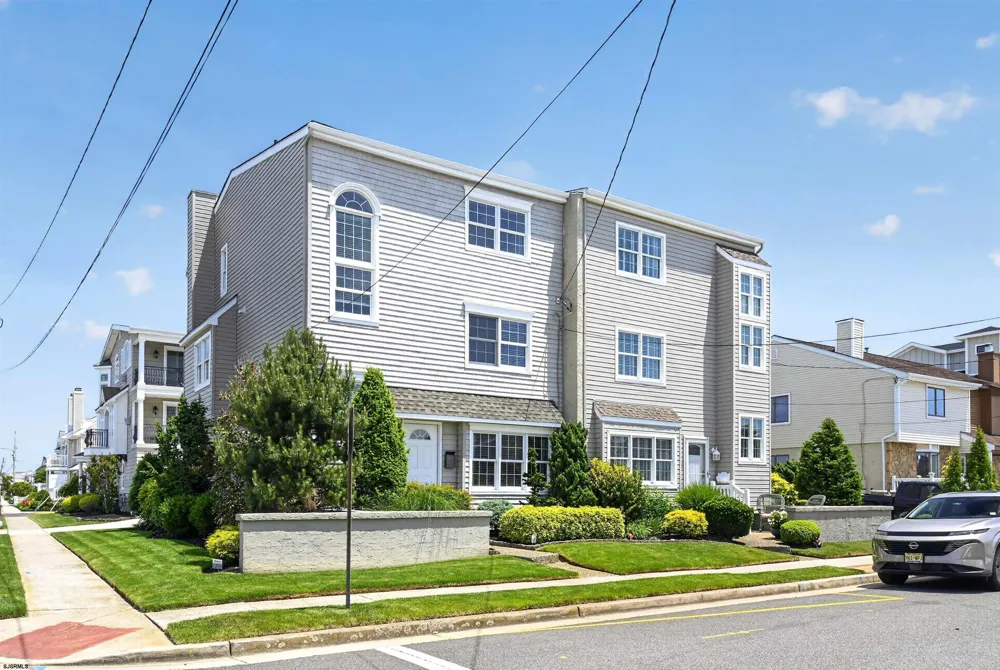 227 N 35th Ave Longport, NJ 08403
