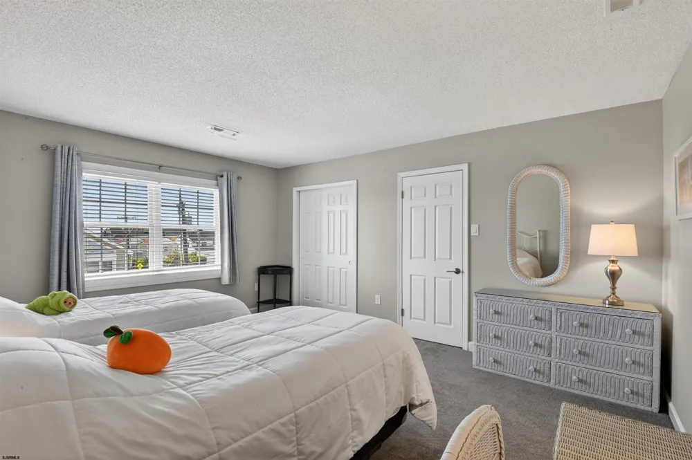 227 N 35th Ave Longport, NJ 08403