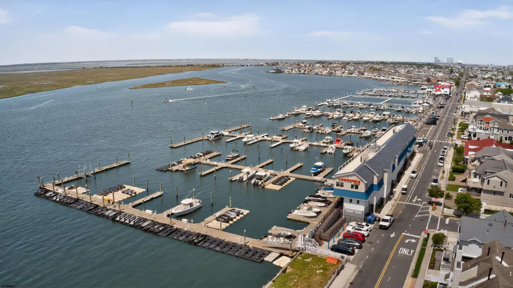 227 N 35th Ave Longport, NJ 08403