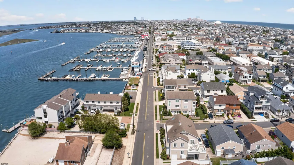 227 N 35th Ave Longport, NJ 08403