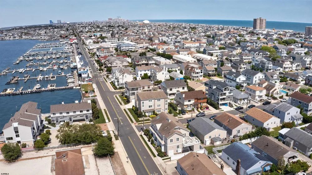 227 N 35th Ave Longport, NJ 08403