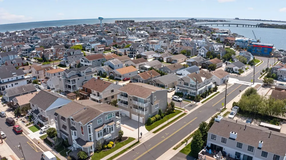 227 N 35th Ave Longport, NJ 08403
