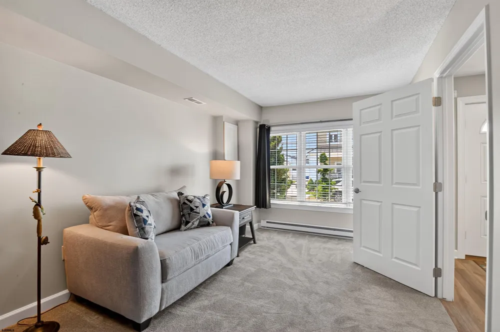 227 N 35th Ave Longport, NJ 08403