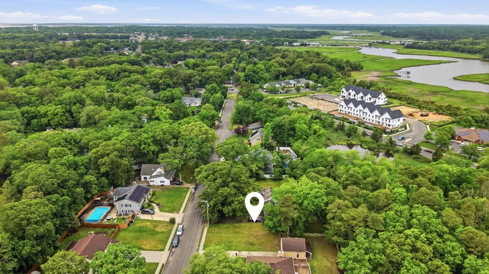 1917 west Ave Linwood, NJ 08221