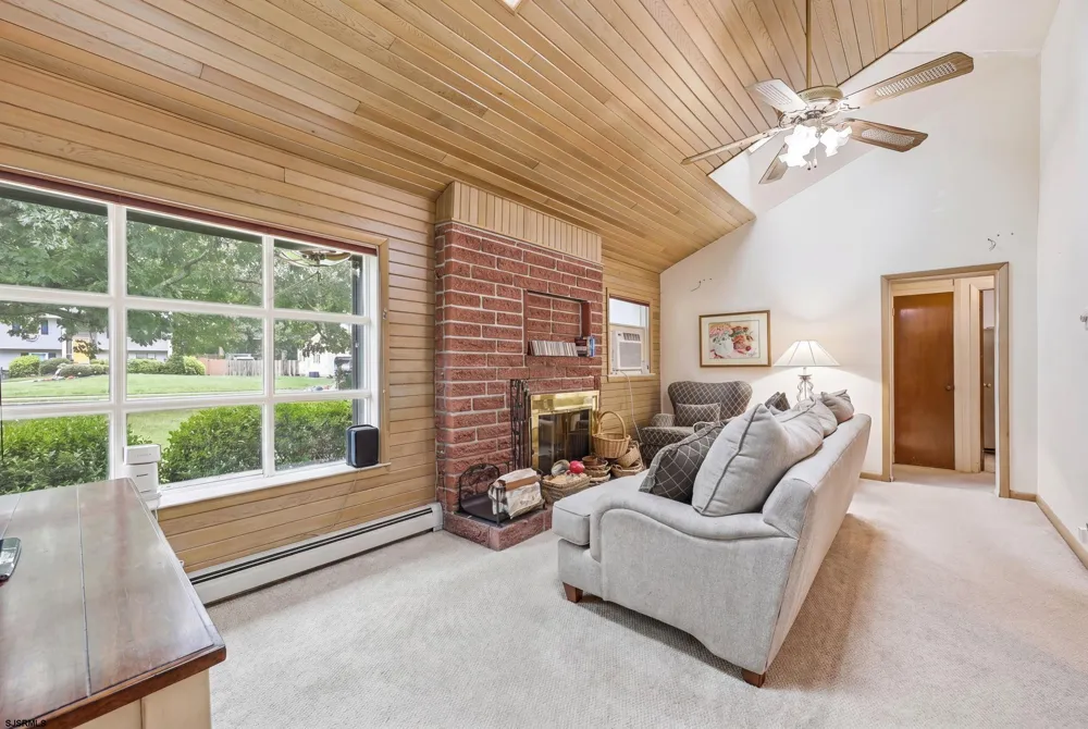 1917 west Ave Linwood, NJ 08221