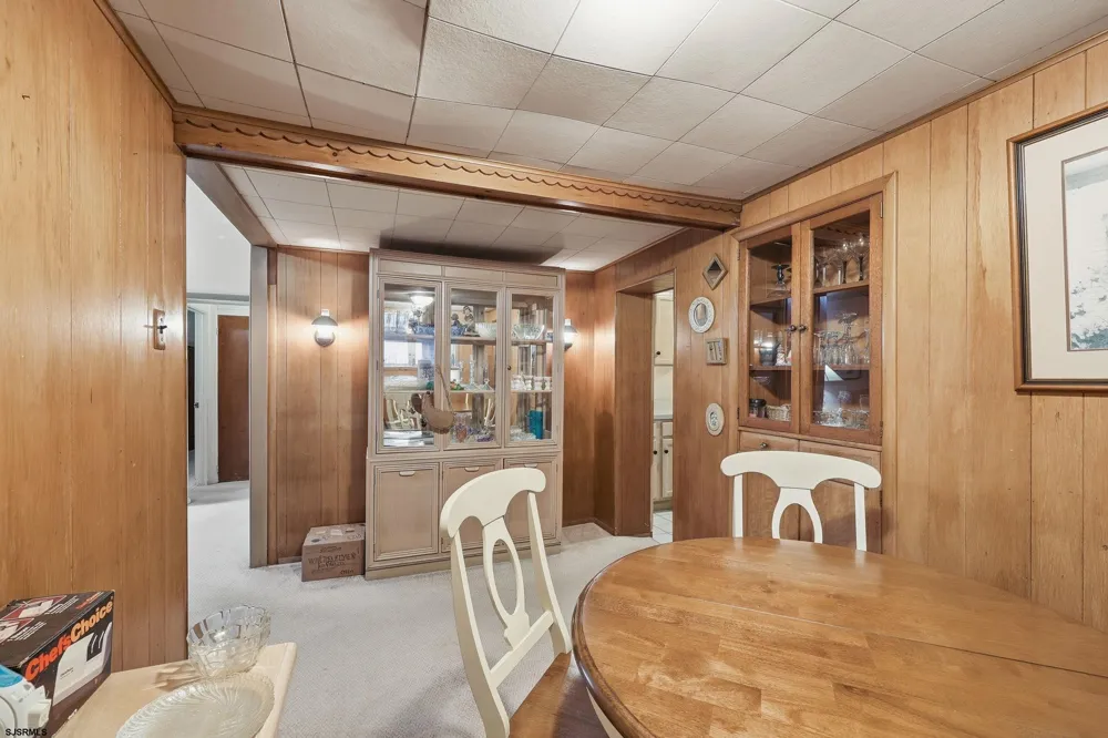 1917 west Ave Linwood, NJ 08221