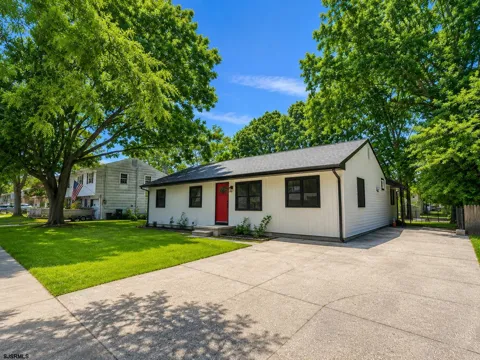 10 Franklin Dr
