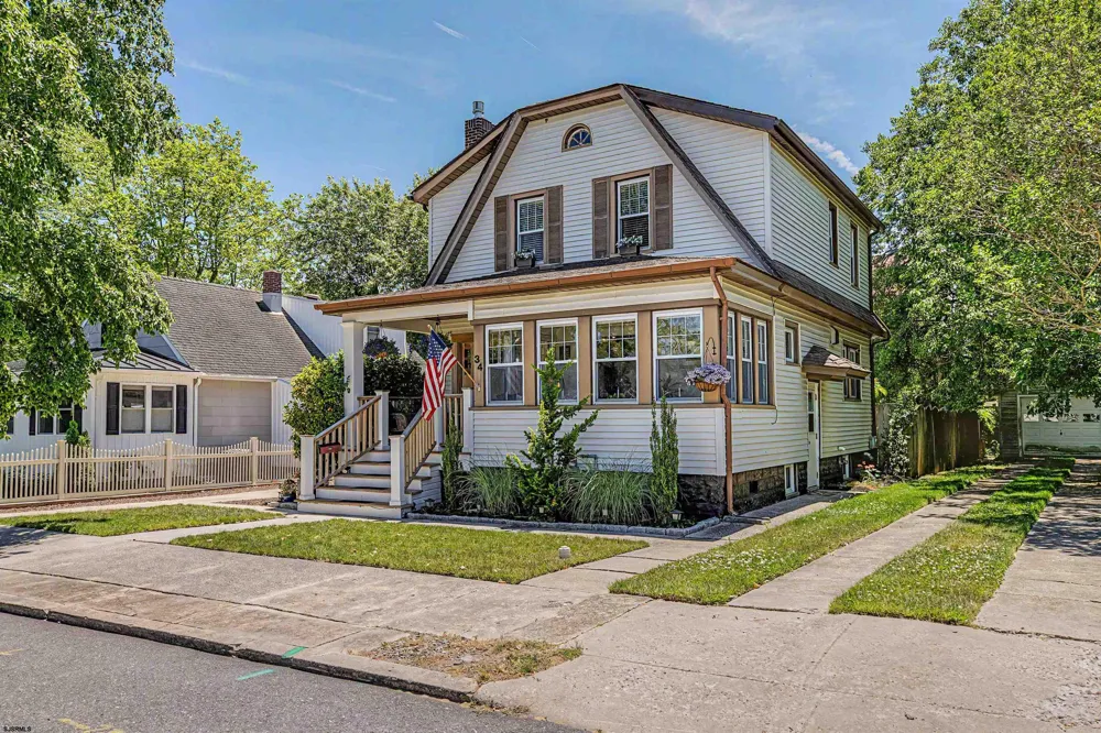 34 E Dawes Ave Somers Point, NJ 08244