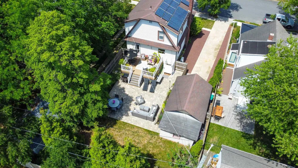 34 E Dawes Ave Somers Point, NJ 08244