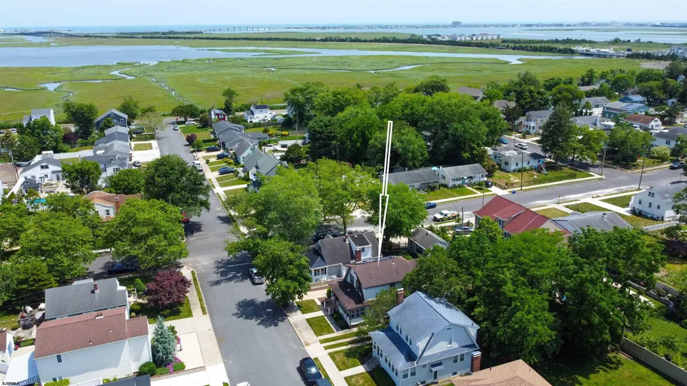 34 E Dawes Ave Somers Point, NJ 08244