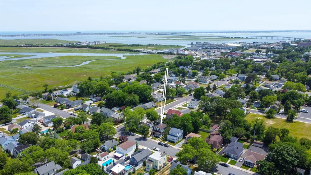 34 E Dawes Ave Somers Point, NJ 08244