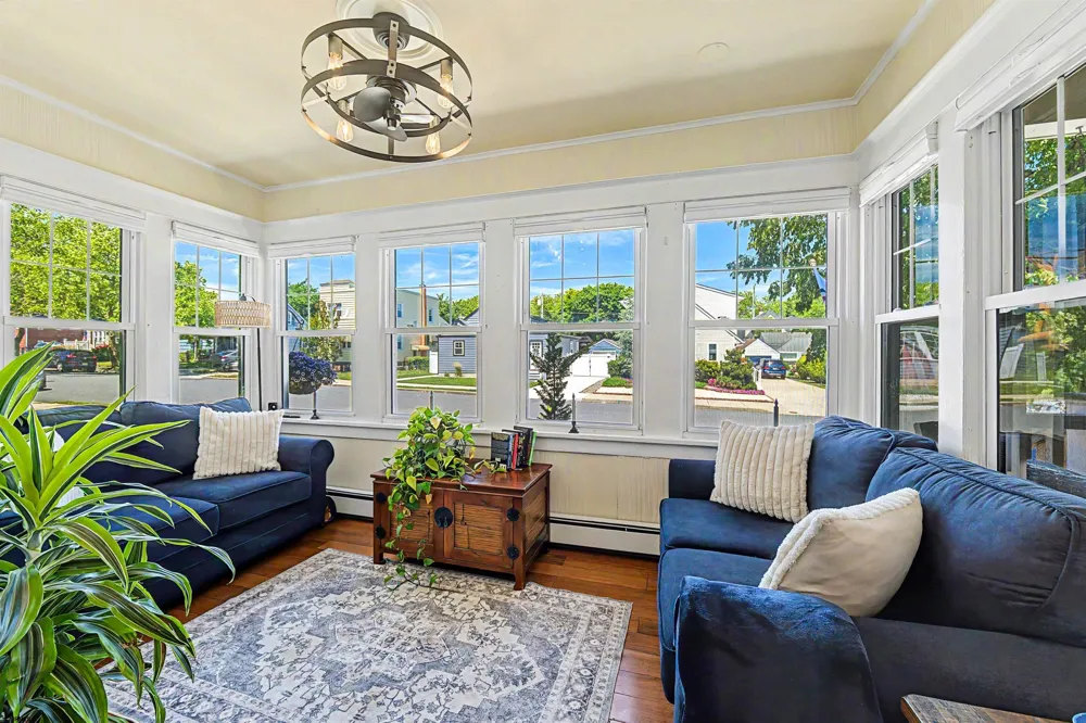 34 E Dawes Ave Somers Point, NJ 08244