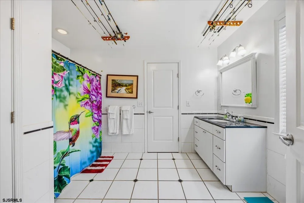 169 W Johnson Ave Somers Point, NJ 08244