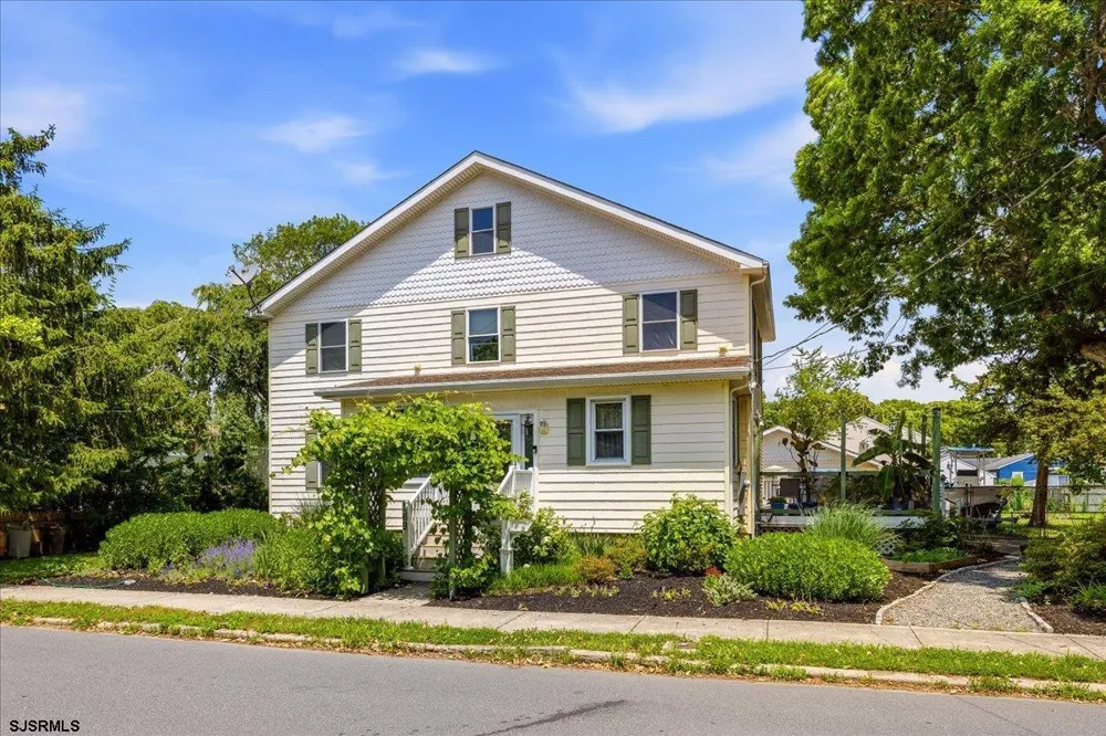 169 W Johnson Ave Somers Point, NJ 08244