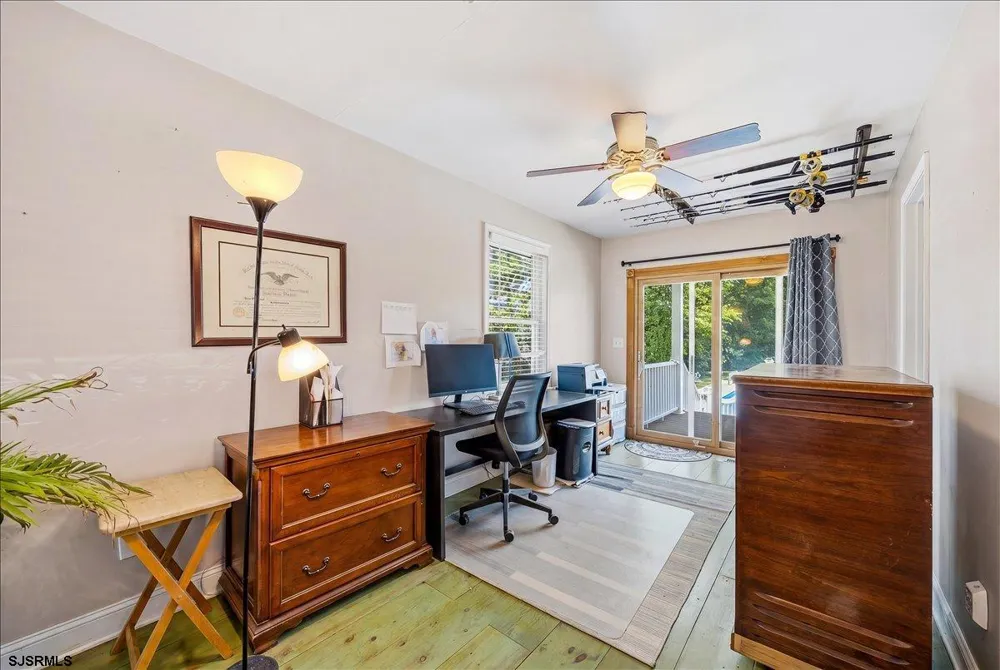 169 W Johnson Ave Somers Point, NJ 08244