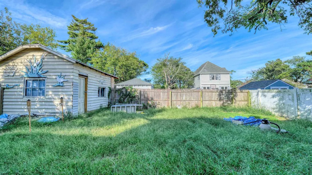 109 E Cedar Ave Somers Point, NJ 08244