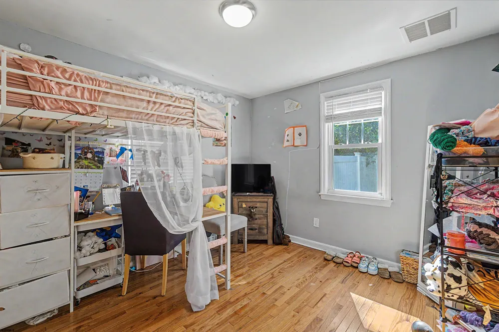 214 Davis Ave Linwood, NJ 08221