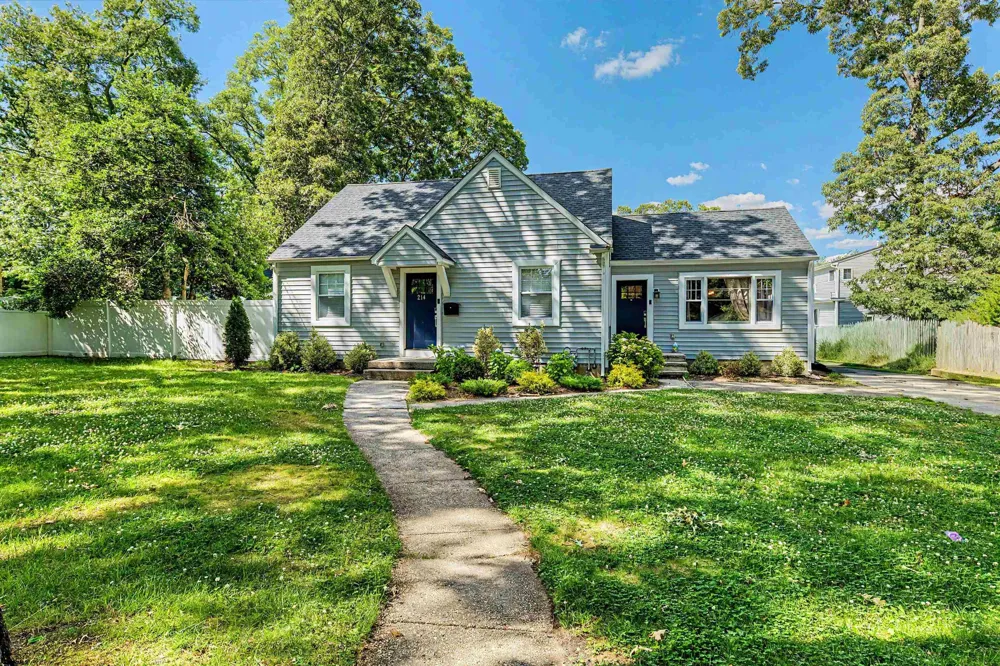 214 Davis Ave Linwood, NJ 08221