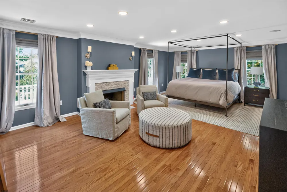 130 E Essex Ave Linwood, NJ 08221
