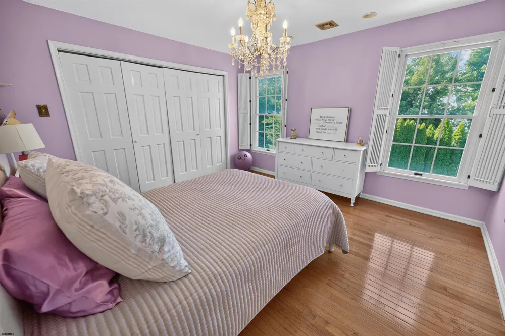 130 E Essex Ave Linwood, NJ 08221