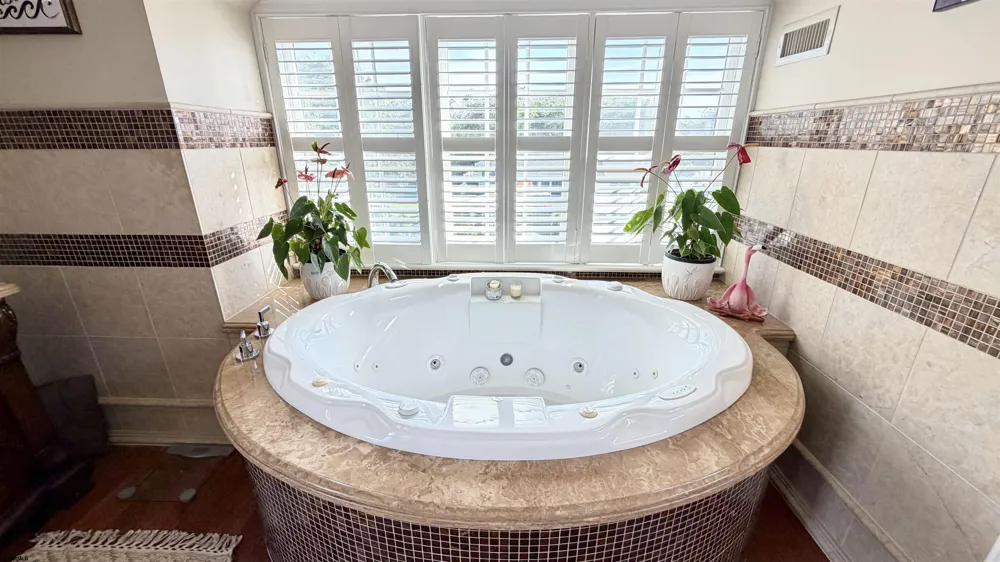 7 Casey Northfield, NJ 08225