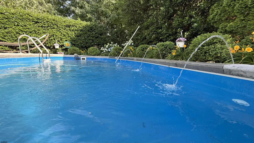 7 Casey Northfield, NJ 08225