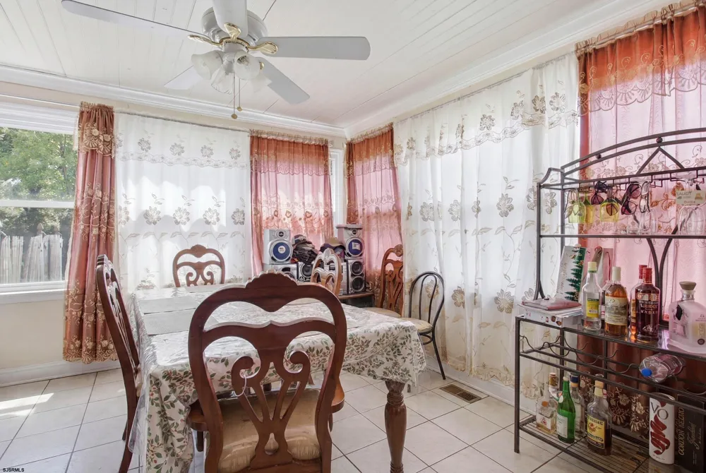 6316 Liberty Ave Mays Landing, NJ 08330
