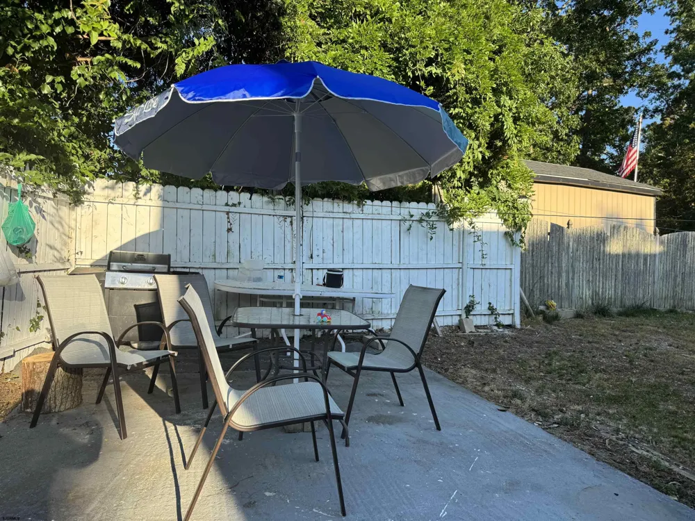 224 Huron Ave Absecon, NJ 08201