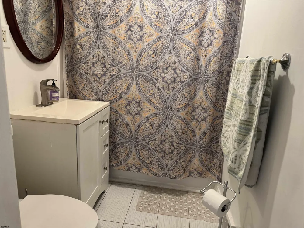224 Huron Ave Absecon, NJ 08201