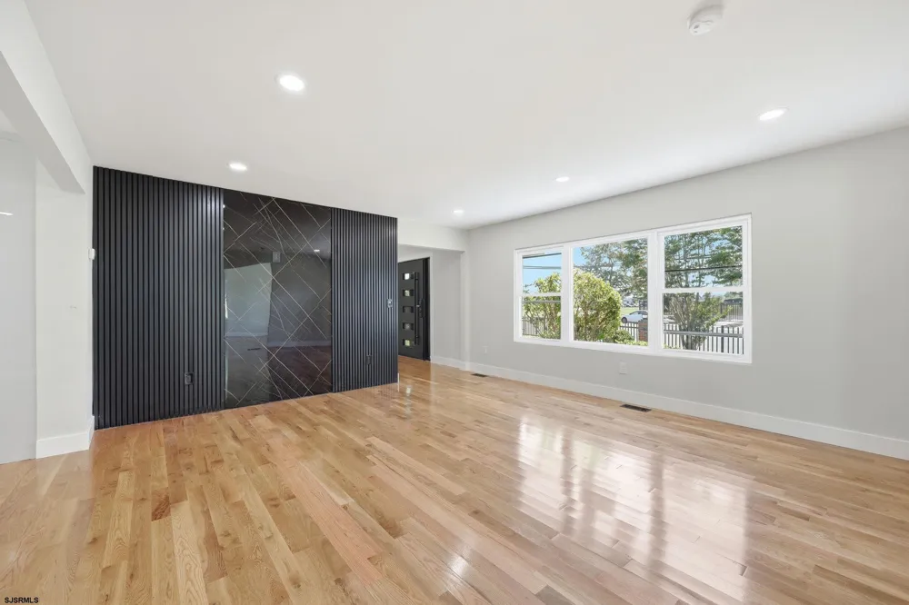 611 N LAFAYETTE Ave Ventnor Heights, NJ 08406
