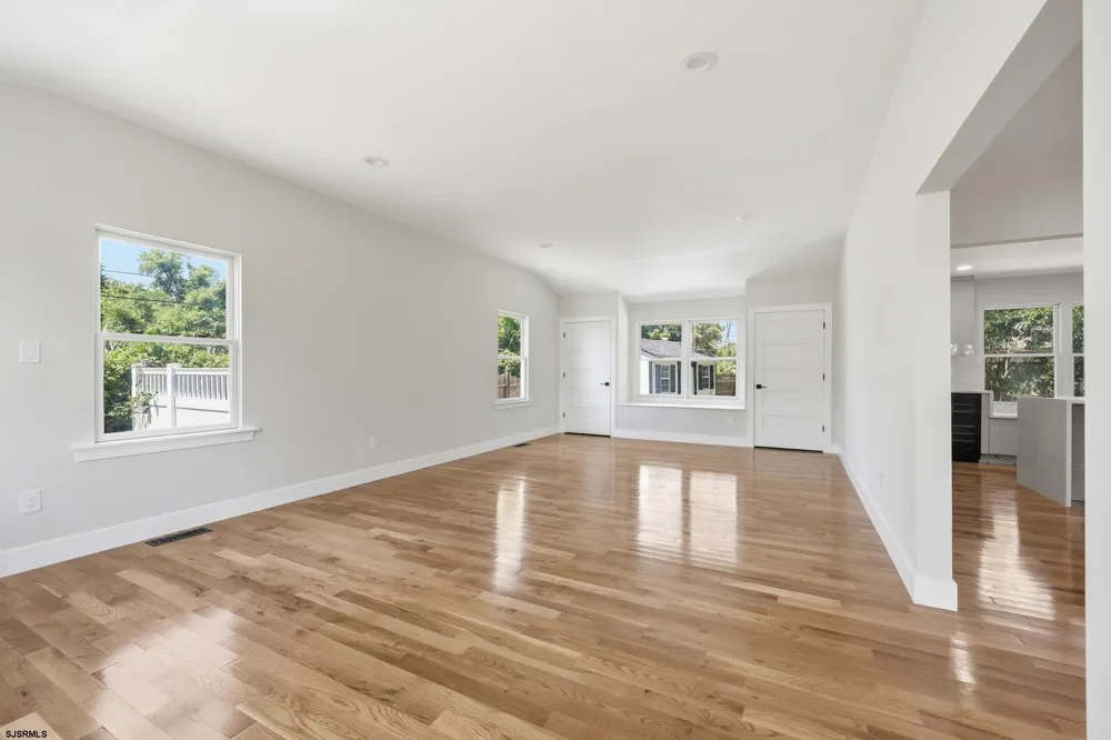 611 N LAFAYETTE Ave Ventnor Heights, NJ 08406