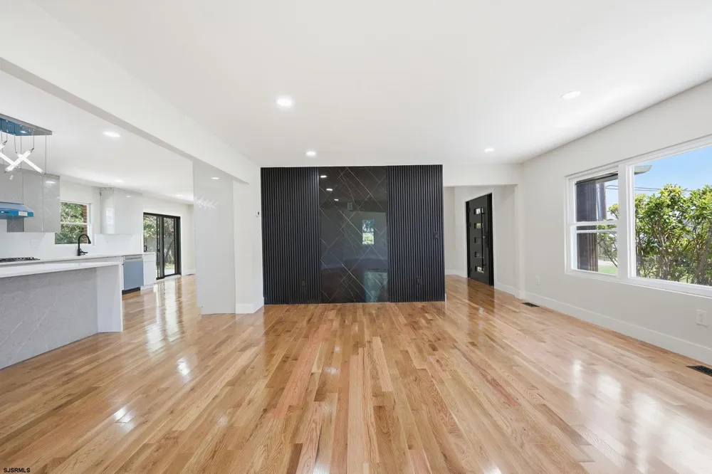 611 N LAFAYETTE Ave Ventnor Heights, NJ 08406