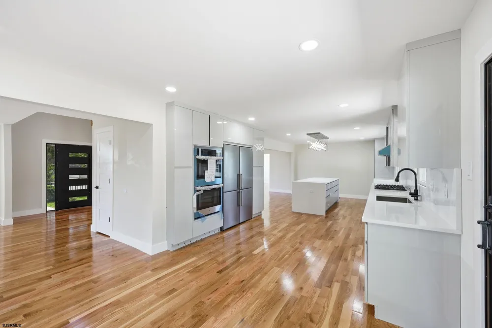 611 N LAFAYETTE Ave Ventnor Heights, NJ 08406