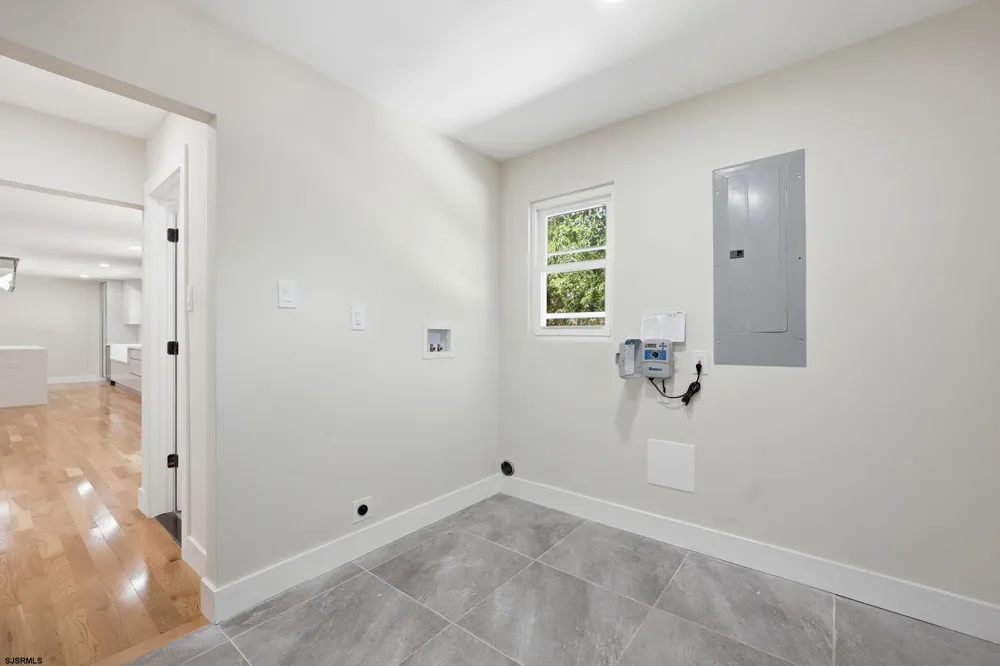 611 N LAFAYETTE Ave Ventnor Heights, NJ 08406