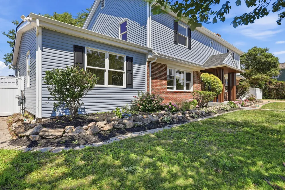611 N LAFAYETTE Ave Ventnor Heights, NJ 08406