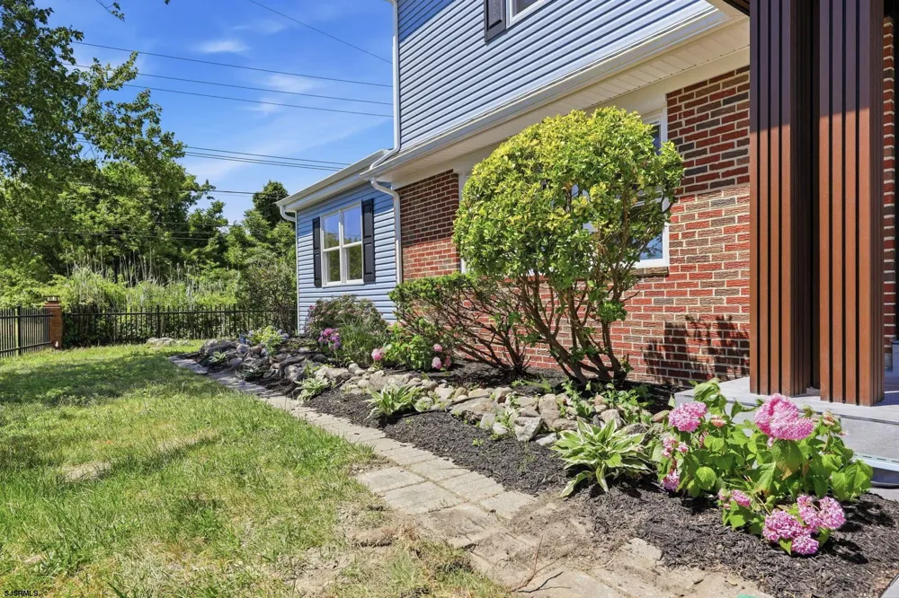 611 N LAFAYETTE Ave Ventnor Heights, NJ 08406