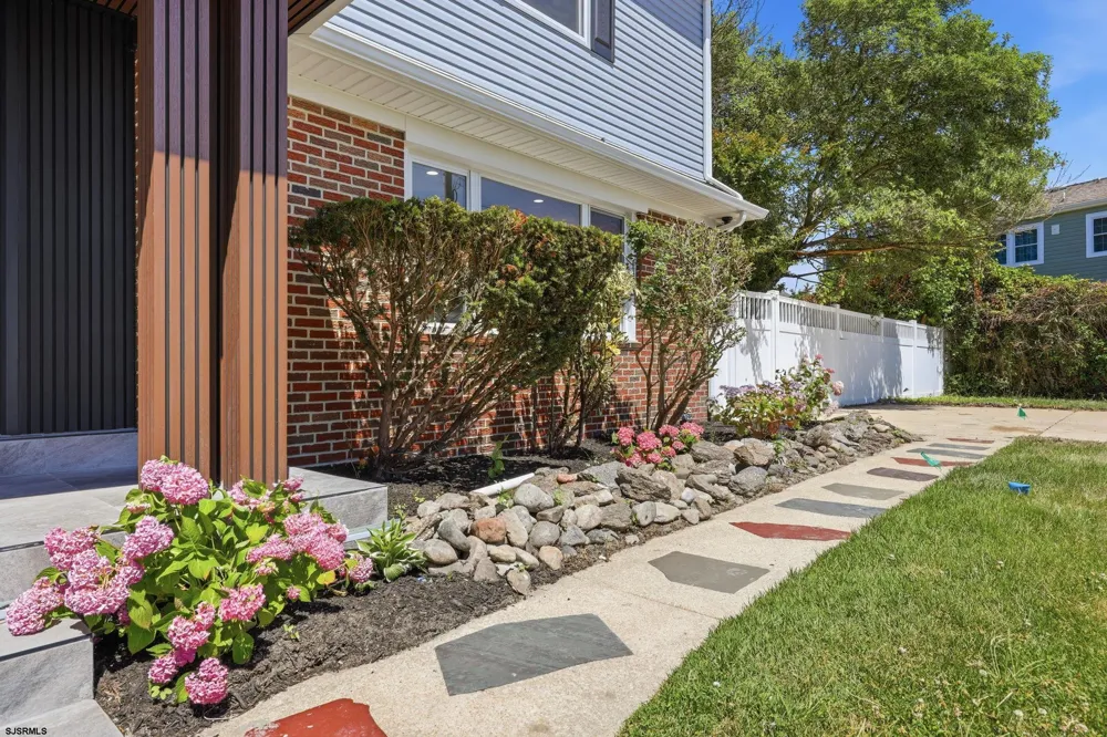 611 N LAFAYETTE Ave Ventnor Heights, NJ 08406