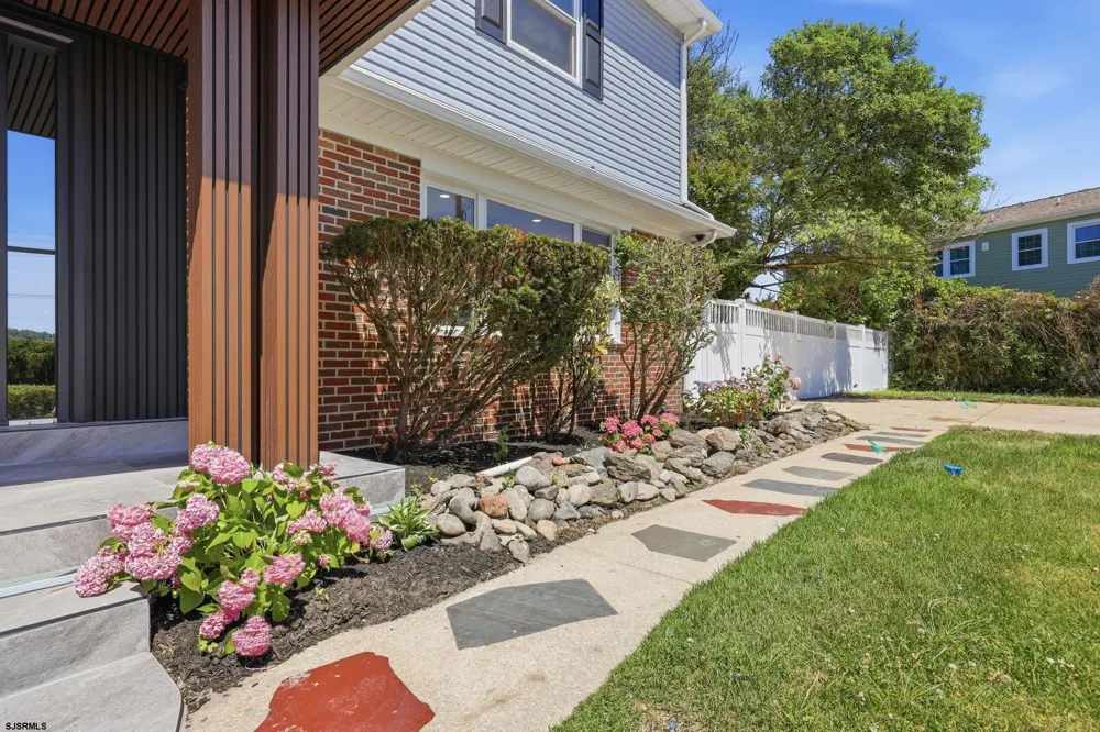 611 N LAFAYETTE Ave Ventnor Heights, NJ 08406
