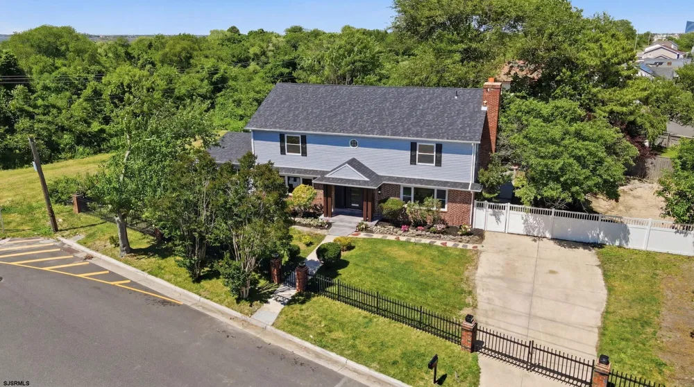 611 N LAFAYETTE Ave Ventnor Heights, NJ 08406