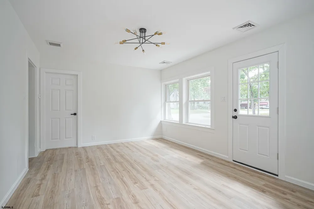 123 12th Street Absecon, NJ 08201