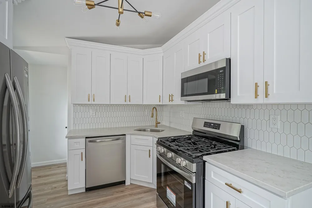 123 12th Street Absecon, NJ 08201