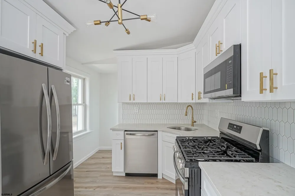 123 12th Street Absecon, NJ 08201