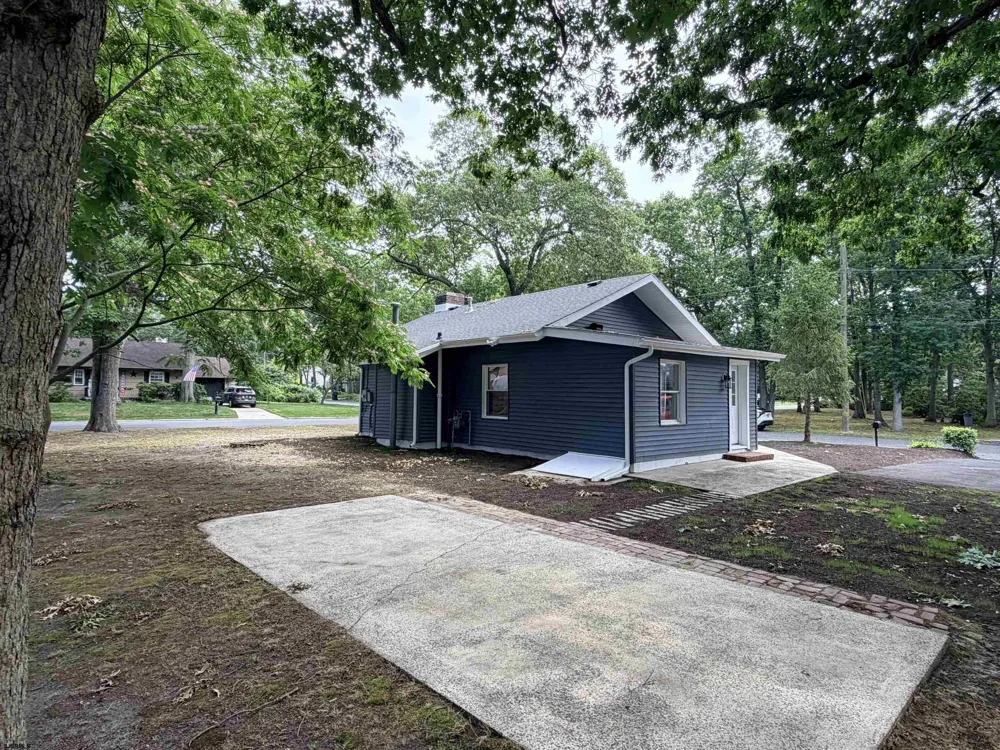 123 12th Street Absecon, NJ 08201