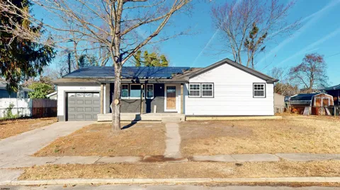 403 Park Ln