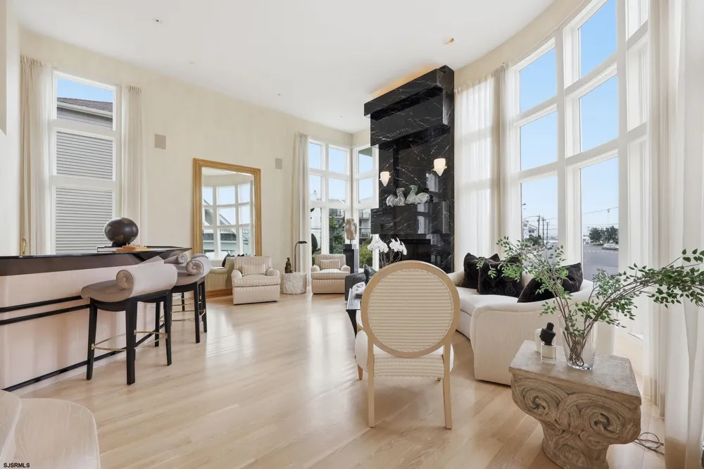 106 S 15th Ave Longport, NJ 08403