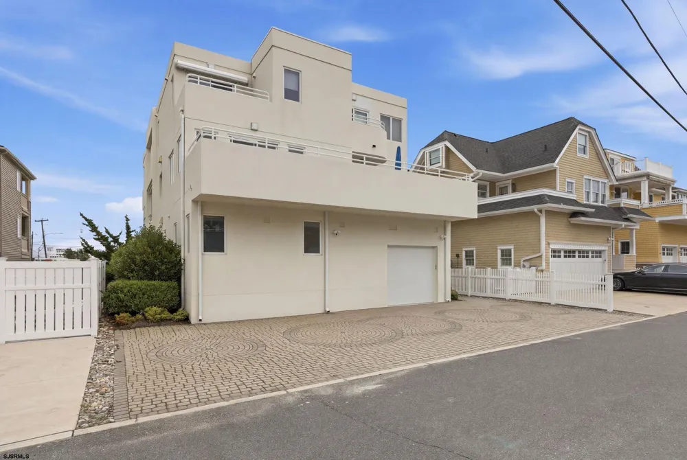 106 S 15th Ave Longport, NJ 08403