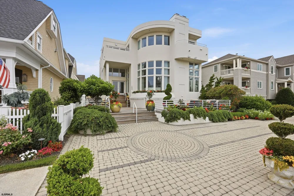 106 S 15th Ave Longport, NJ 08403