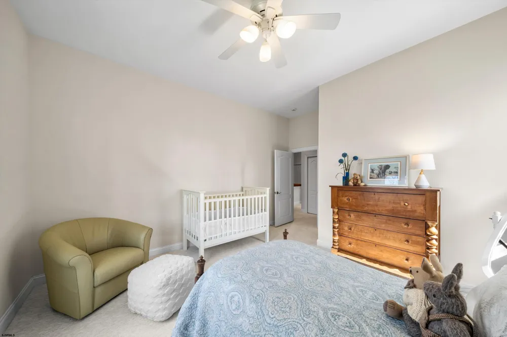 14 Caledonia Dr Seaville, NJ 08230