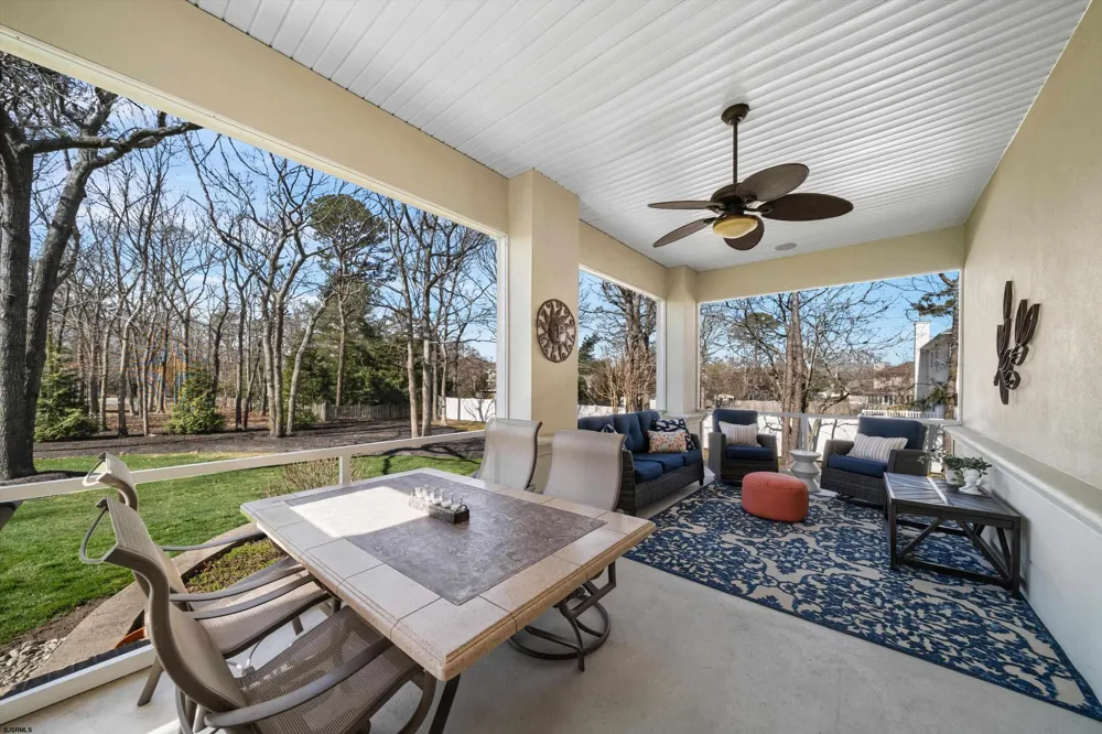 14 Caledonia Dr Seaville, NJ 08230